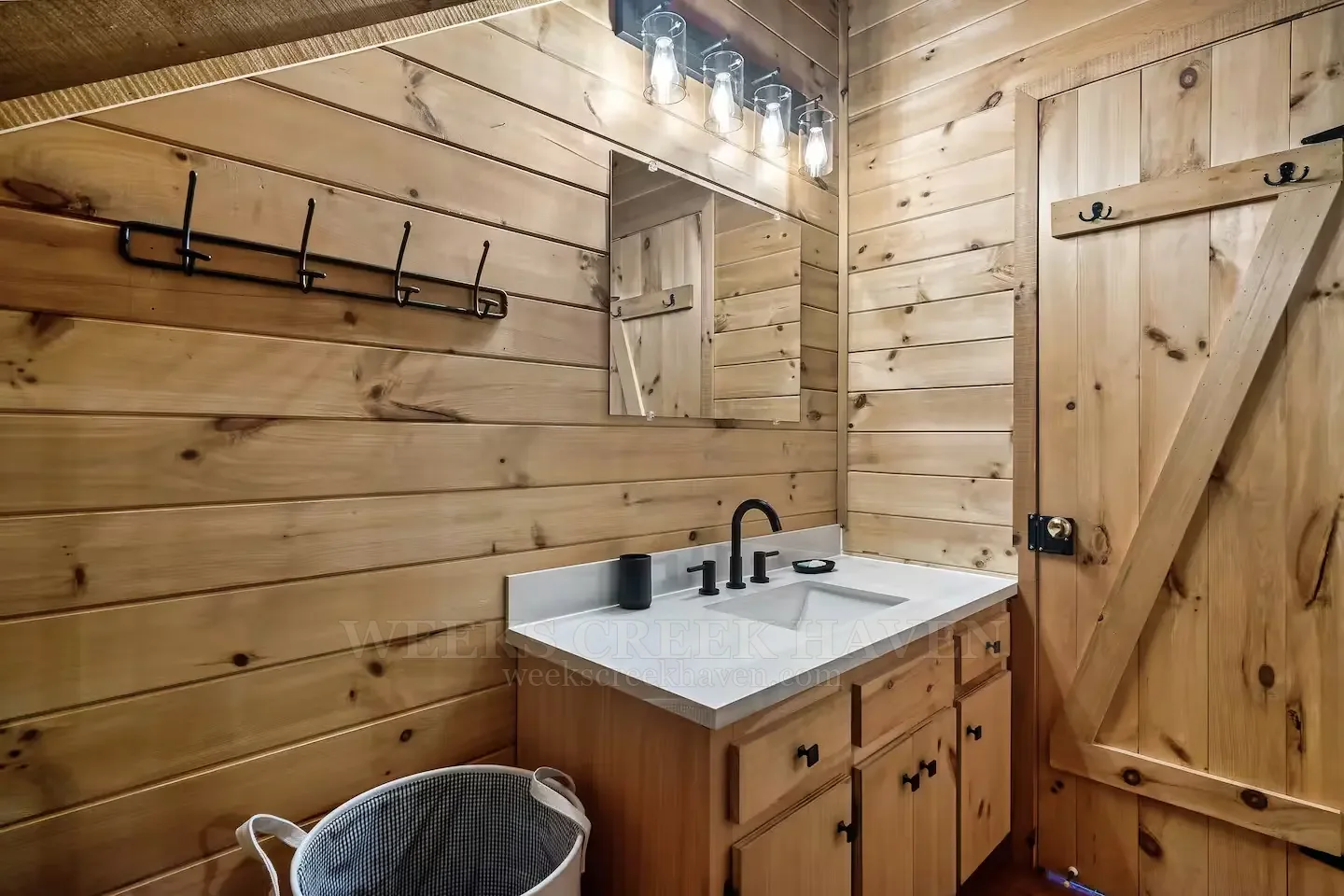 Private loft bathroom